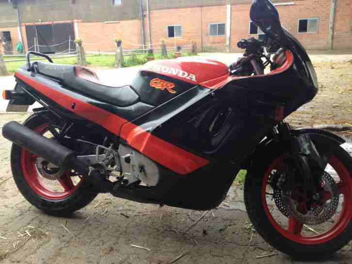 Honda CBR 600 F