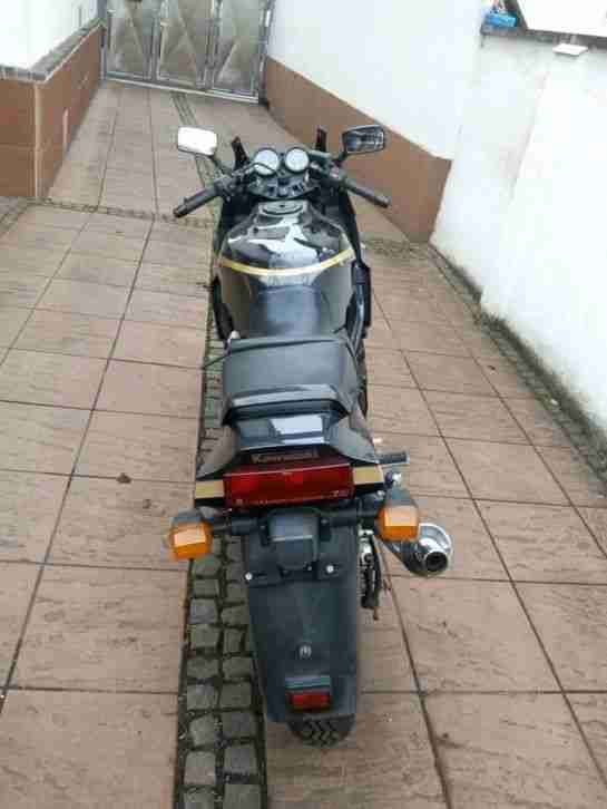 Kawasaki GPZ600r