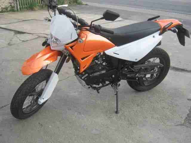 Kreidler Super Moto 125 nur 1900 km in Top Zustand KTM Lackierung