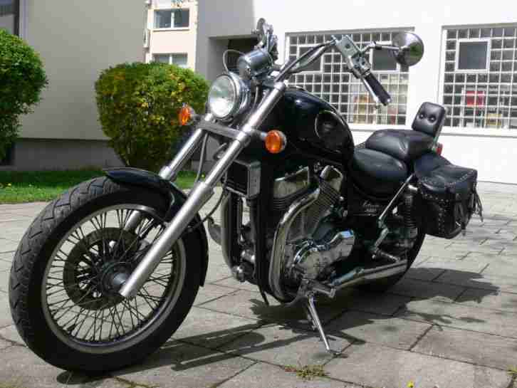 SUZUKI  INTRUDER VS1400