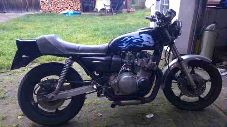 Suzuki GS750E