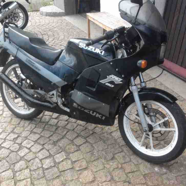 Suzuki RG 80