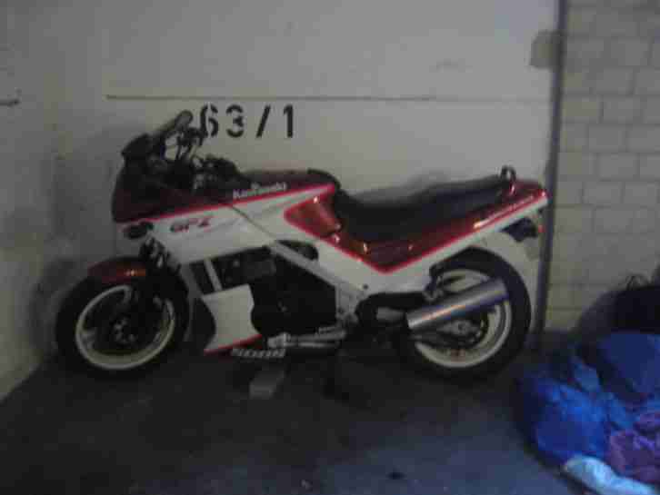 ????TOP Kawasaki GPZ 500S(EX500A)31000Km, sehr guter Zustand..