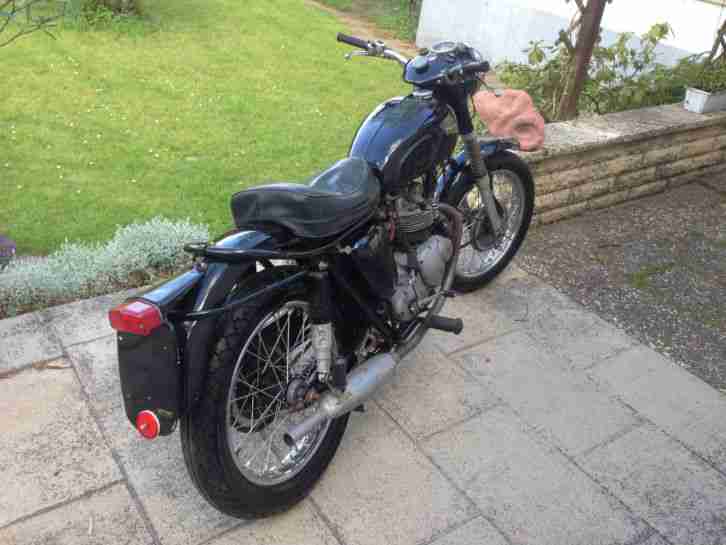 Triumph 3TA